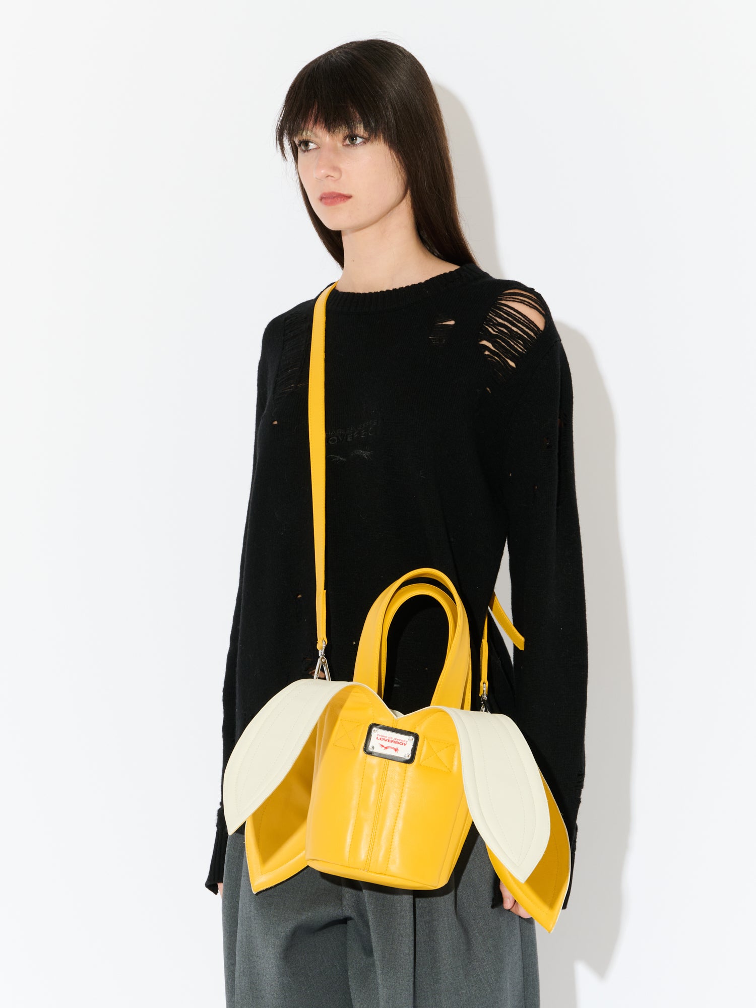 BANANA BUCKET BAG in YELLOW ECRU - Image 5
