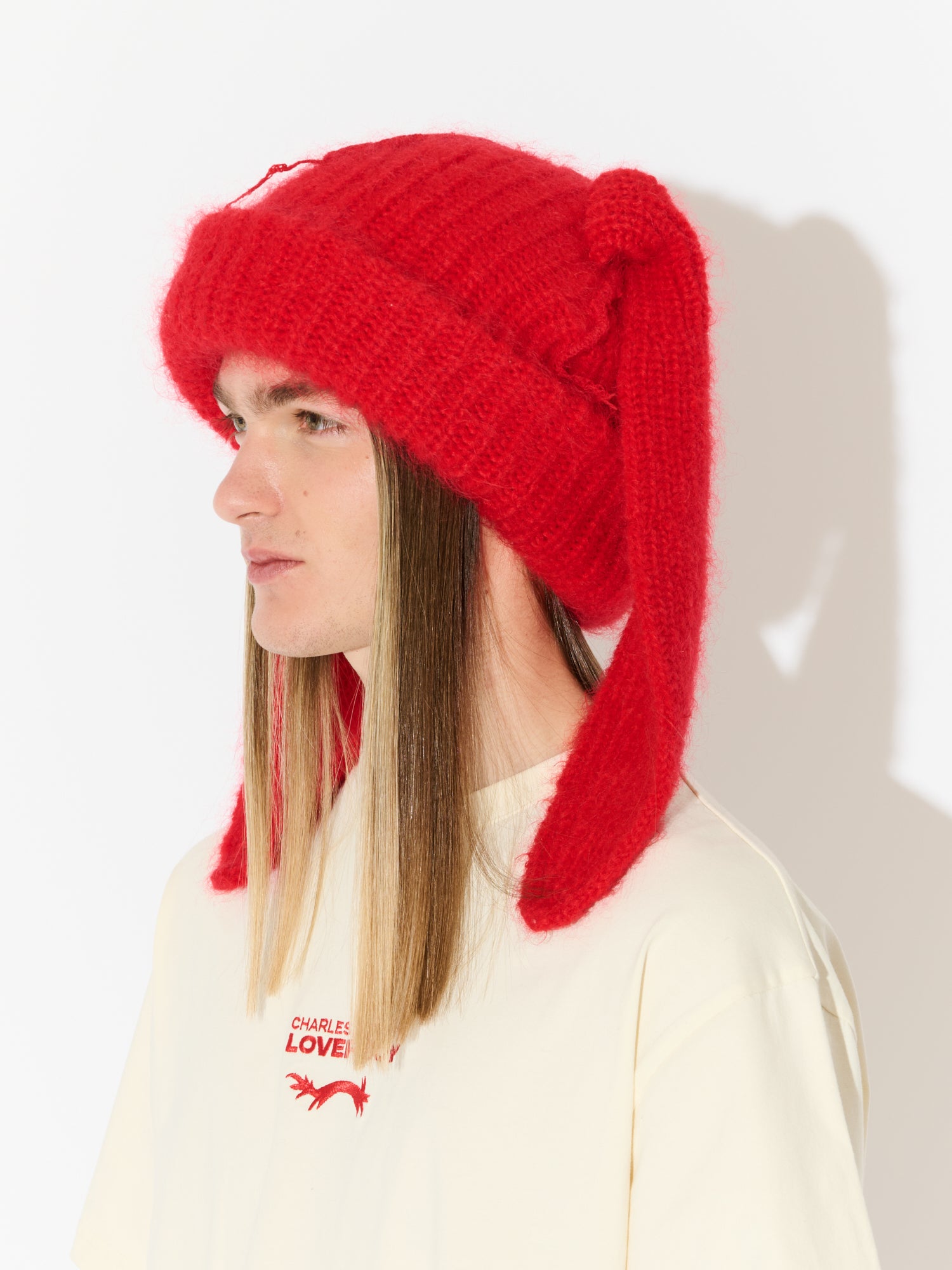 MOHAIR CHUNKY RABBIT BEANIE in RED - Image 4